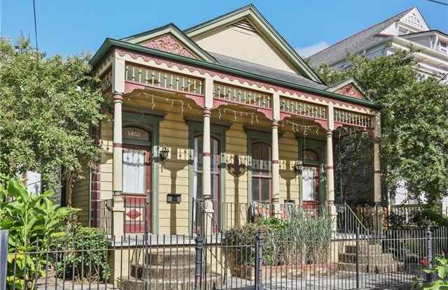 1453 ANNUNCIATION Street