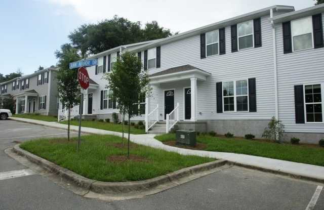 1943 Ann Arbor Avenue