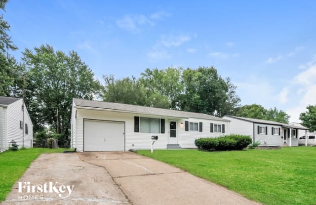 2320 Grants Parkway - 2320 Grants Parkway, Florissant, MO 63031