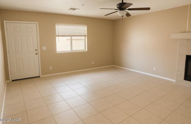 3220 Arapaho Dr unit: 101