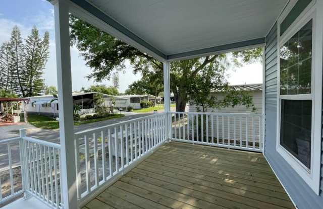 5018 Windmill Manor Avenue