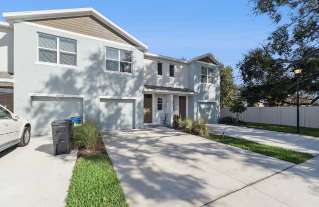 6356 Sophie Oaks Court