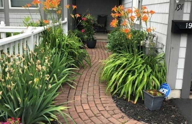 Photo of 191 Summerhaven Drive S