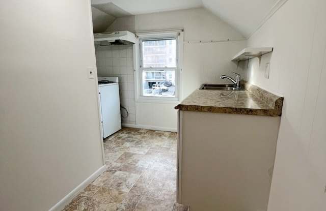 106 Lafayette Street