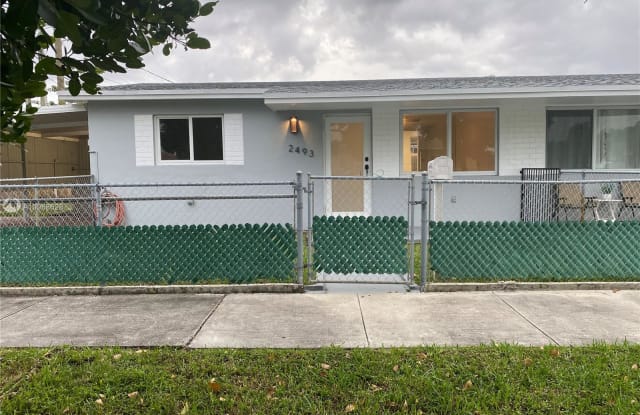 2491 W 9th Ln - 2491 West 9th Lane, Hialeah, FL 33010