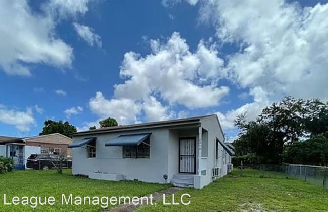 2930 NW 65 St - 2930 Northwest 65th Street, Gladeview, FL 33147