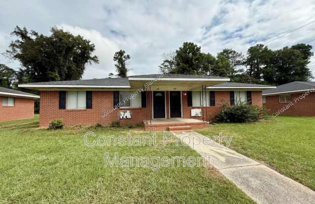 4279 Ayers Rd.