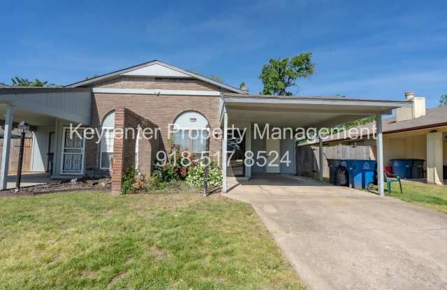 Stunning remodeled 2 Bedroom home in great area!