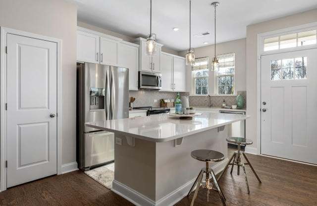 7111 Running River Court Unit D33