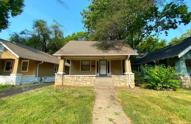 5428 Charlotte St. - 5428 Charlotte Street, Kansas City, MO 64110