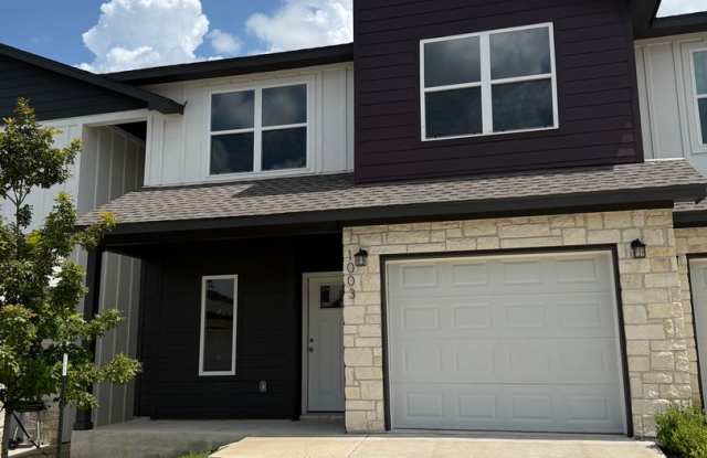 Photo of Newly constructed Townhome for rent!
