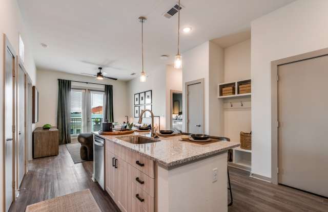 Jefferson Ridglea Village