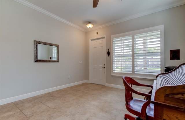 7707 S DESOTO STREET