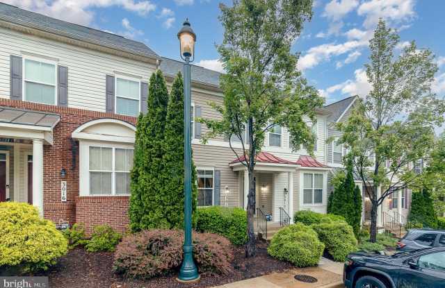 3014 CHINKAPIN OAK LANE