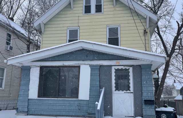 Four bedroom one bathroom home for rent