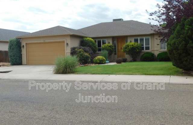566 Garnet Drive
