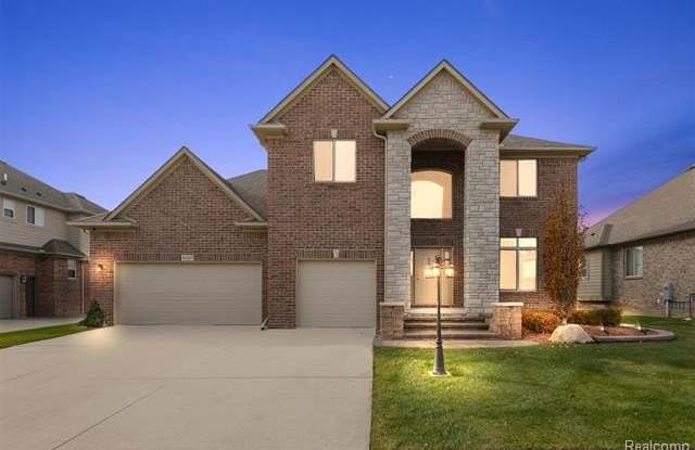 Photo of 46267 Terrace Drive