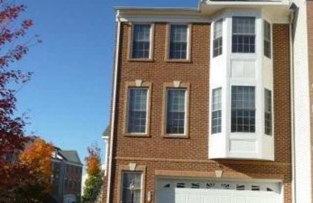 201 MISTY POND TERRACE