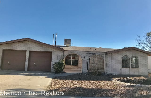 1233 Kingsbury Ct. - 1233 Kingsbury Court, Las Cruces, NM 88005