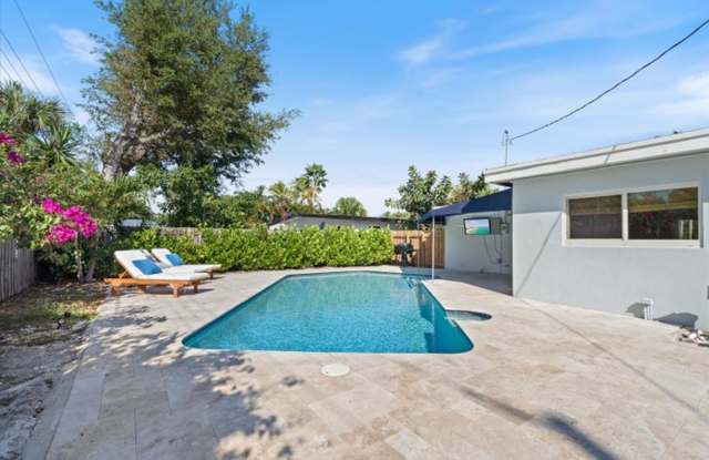 Photo of 2070 Madeira Drive 5, Weston, FL 33327