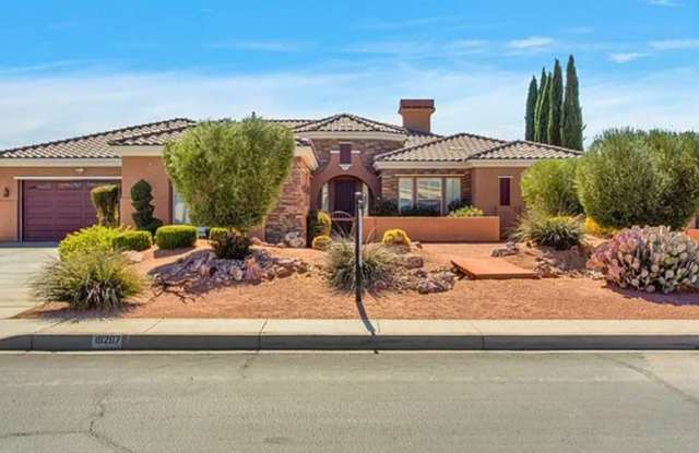 Photo of Luxury Home at Stonebrook Estates-Gated Community- 4 Bedrooms, 5 Bathrooms