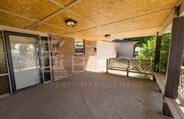 6350 Okeechobee Place