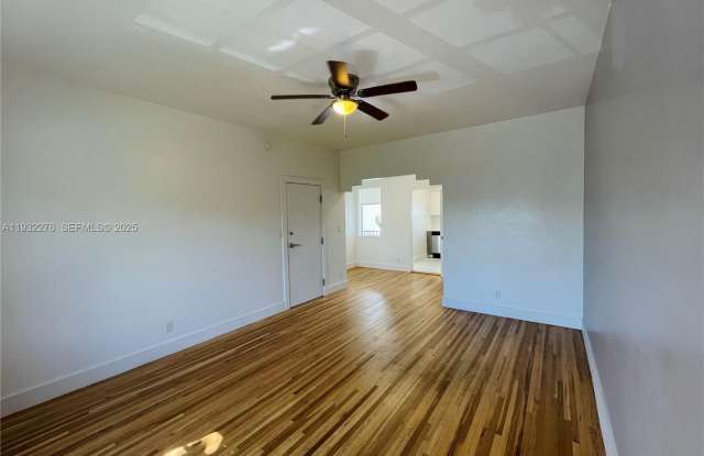 Photo of 831 16th St