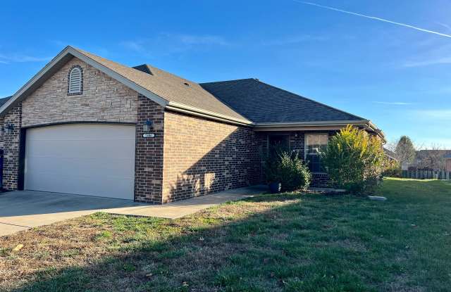 Photo of NEW LUXURY DUPLEX in the sought-after Deer Brook neighborhood is now available!