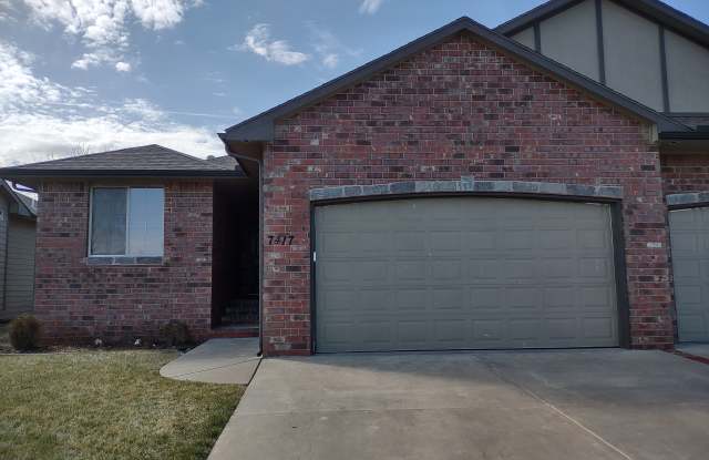 7437 E Summerside Pl