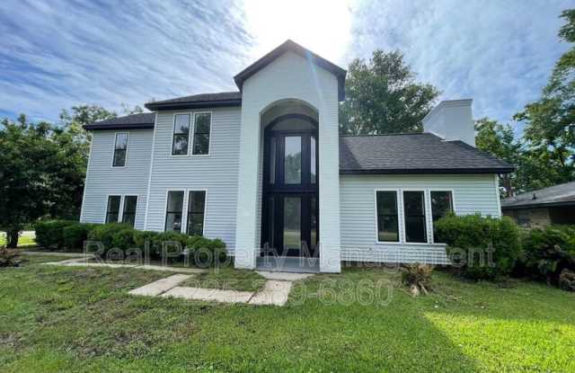 Photo of 811 S Pleasant Ave.