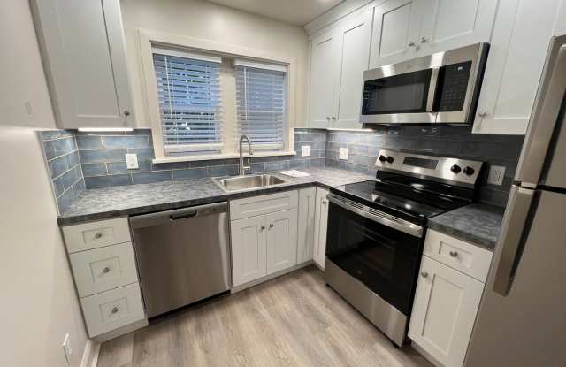 Huber's Villa Apartments