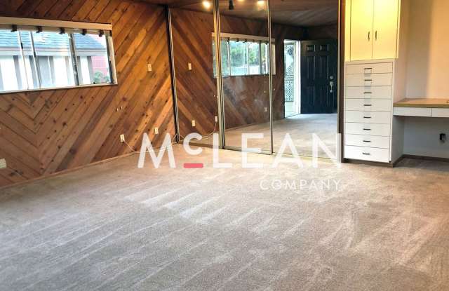 Photo of 5830 East Appian Way