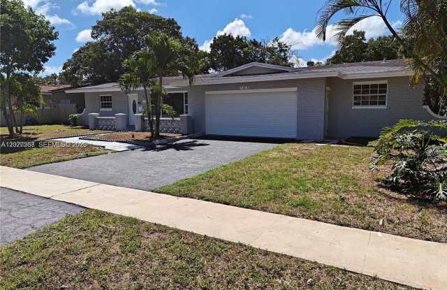 4890 NW 7th St