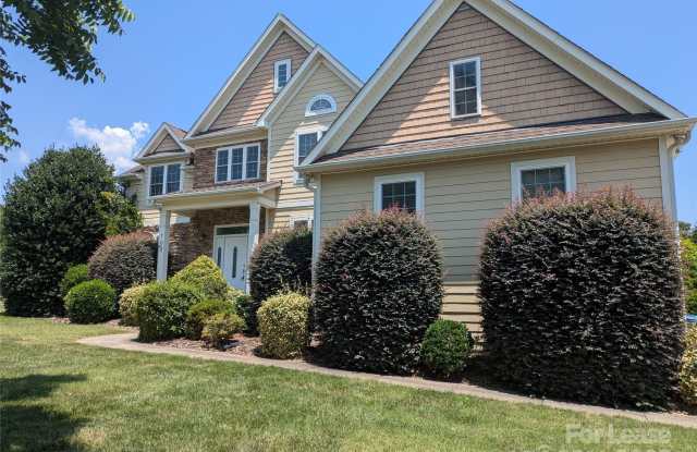 103 Hickory Hill Road