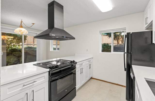 Well Maintained Condo