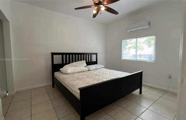 113 Northwest 35th Street