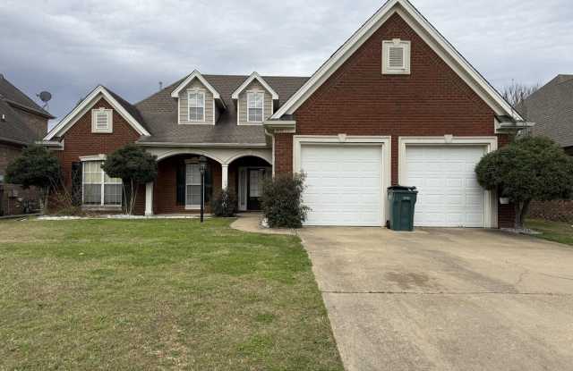 4919 E Rosebrook Circle