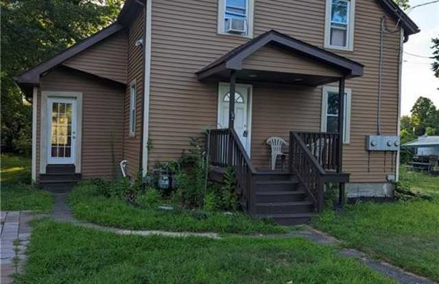 99 River Road