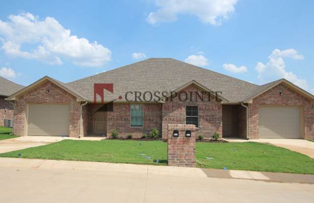 Tour Today! 2 Bedroom 2 Bath at Villa Rosa! WHISD!