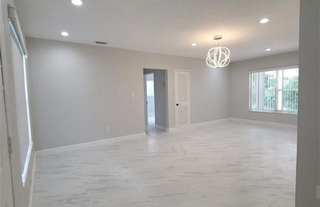 15630 NE 4th Ct
