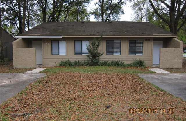 7019 SW 21ST LANE