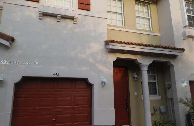 646 NE 21st Ave