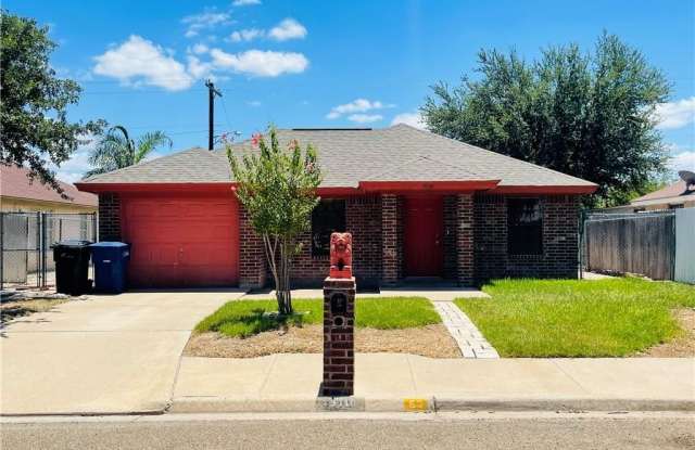 Photo of 3110 N 41st Lane