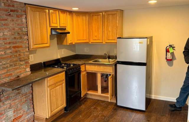 26 ELM Street unit: 2