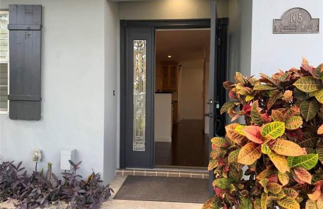 105 Orchard Ridge Ln