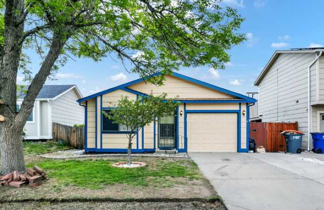 6376 Chantilly Place