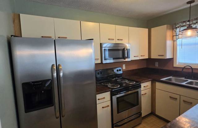 1018-4 Brookhollow Dr - Stewarts Creek