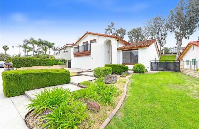 6720 E Swarthmore Drive