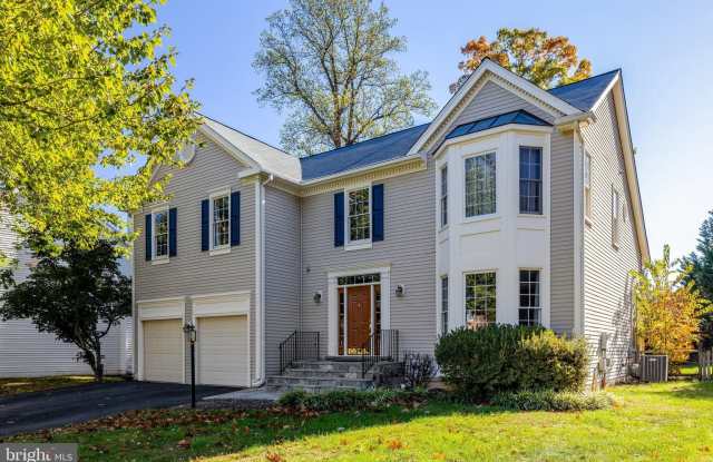 47001 SMITHWOOD Court