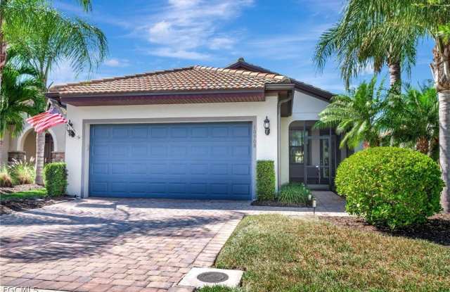 10908 Clarendon Street